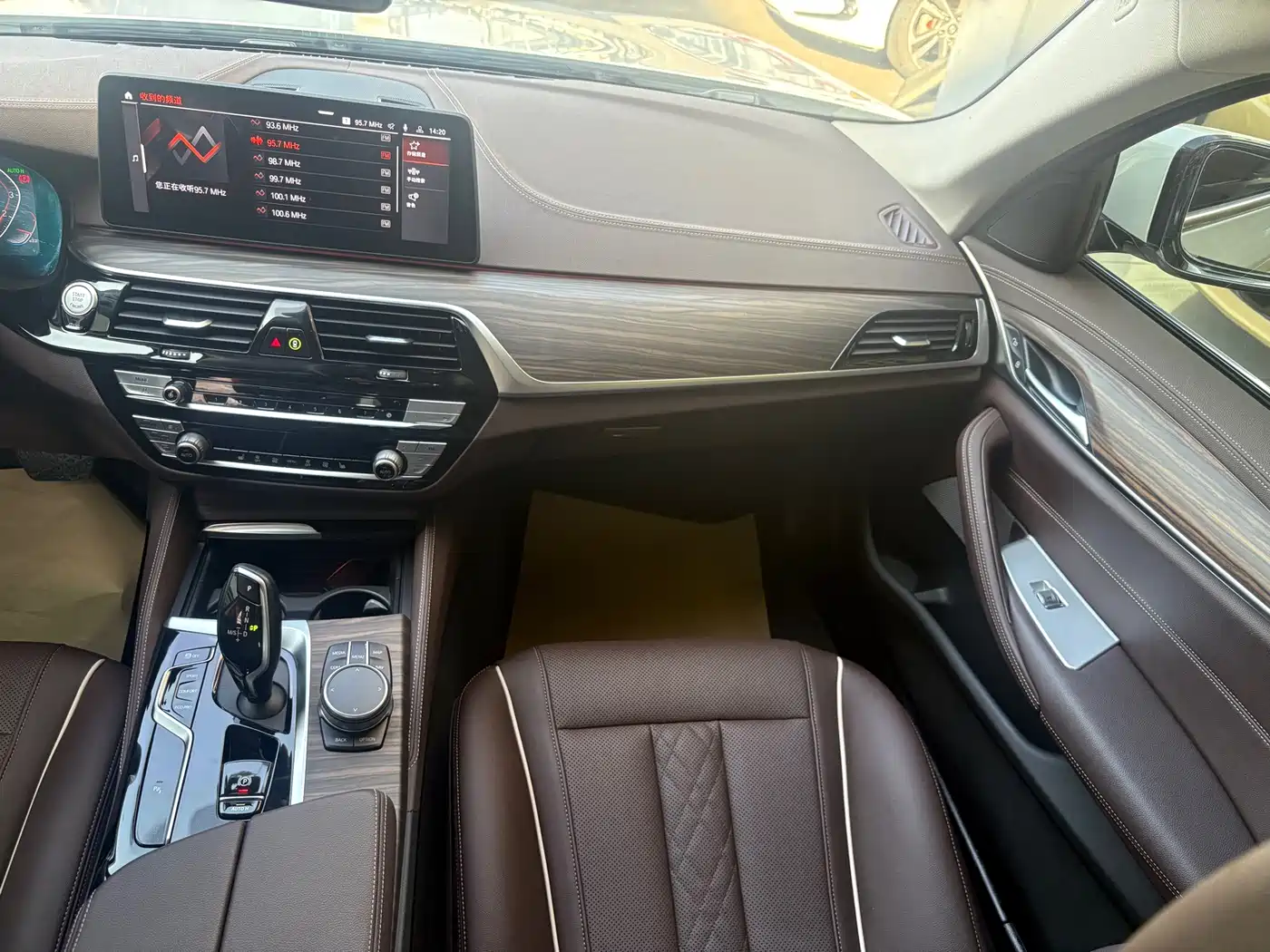 BMW 5 Series 2021 Facelift 530Li Leading Luxury Package фото 17