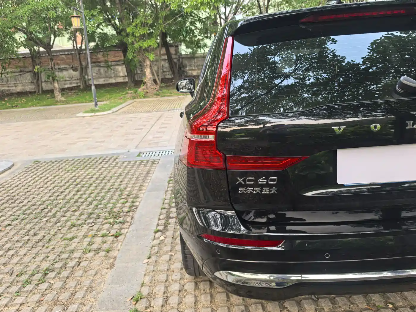 Фото 18 - Volvo XC60