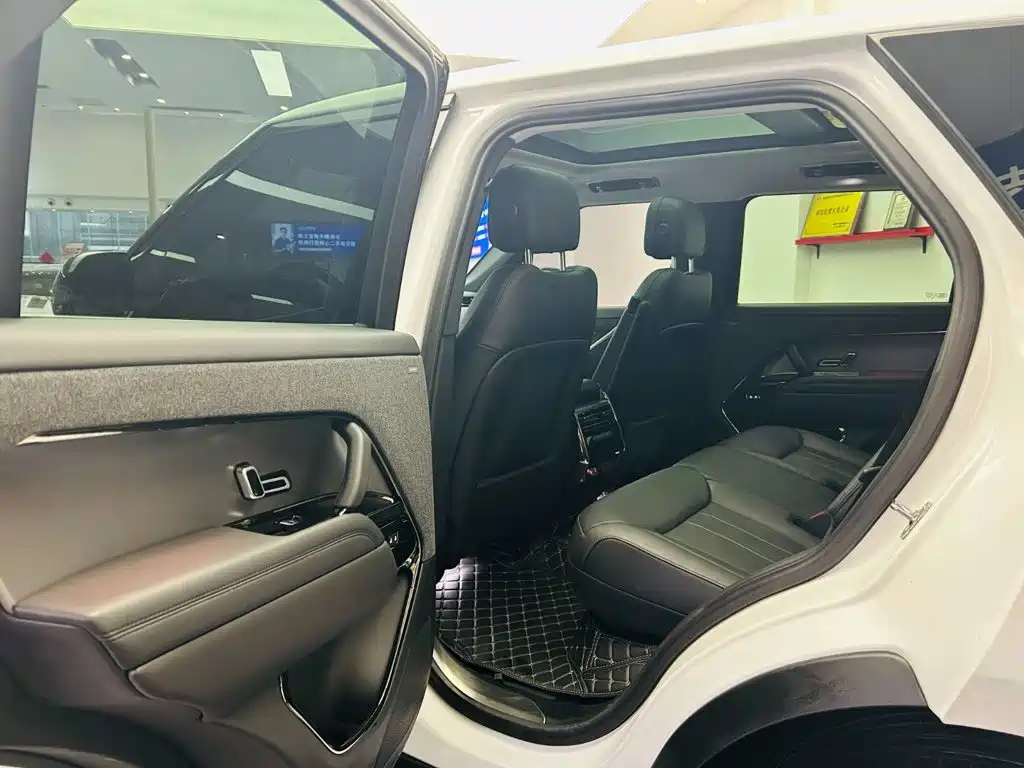 Land Rover Range Rover Sport 2025 2024 360PS S