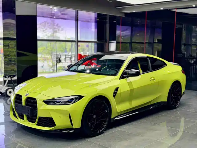 BMW M4 2023