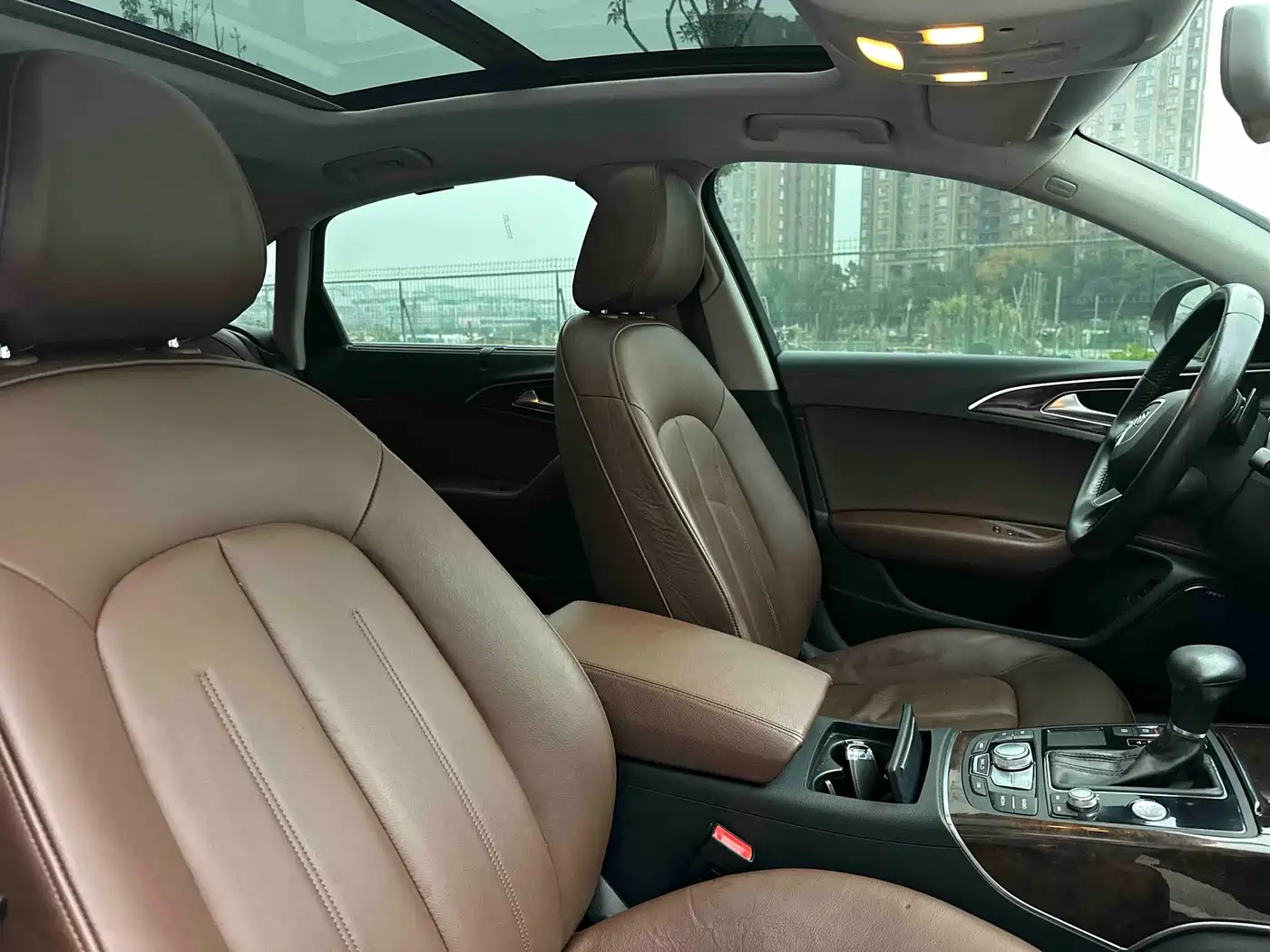 Audi A6L 2014 30 FSI Luxury фото 24