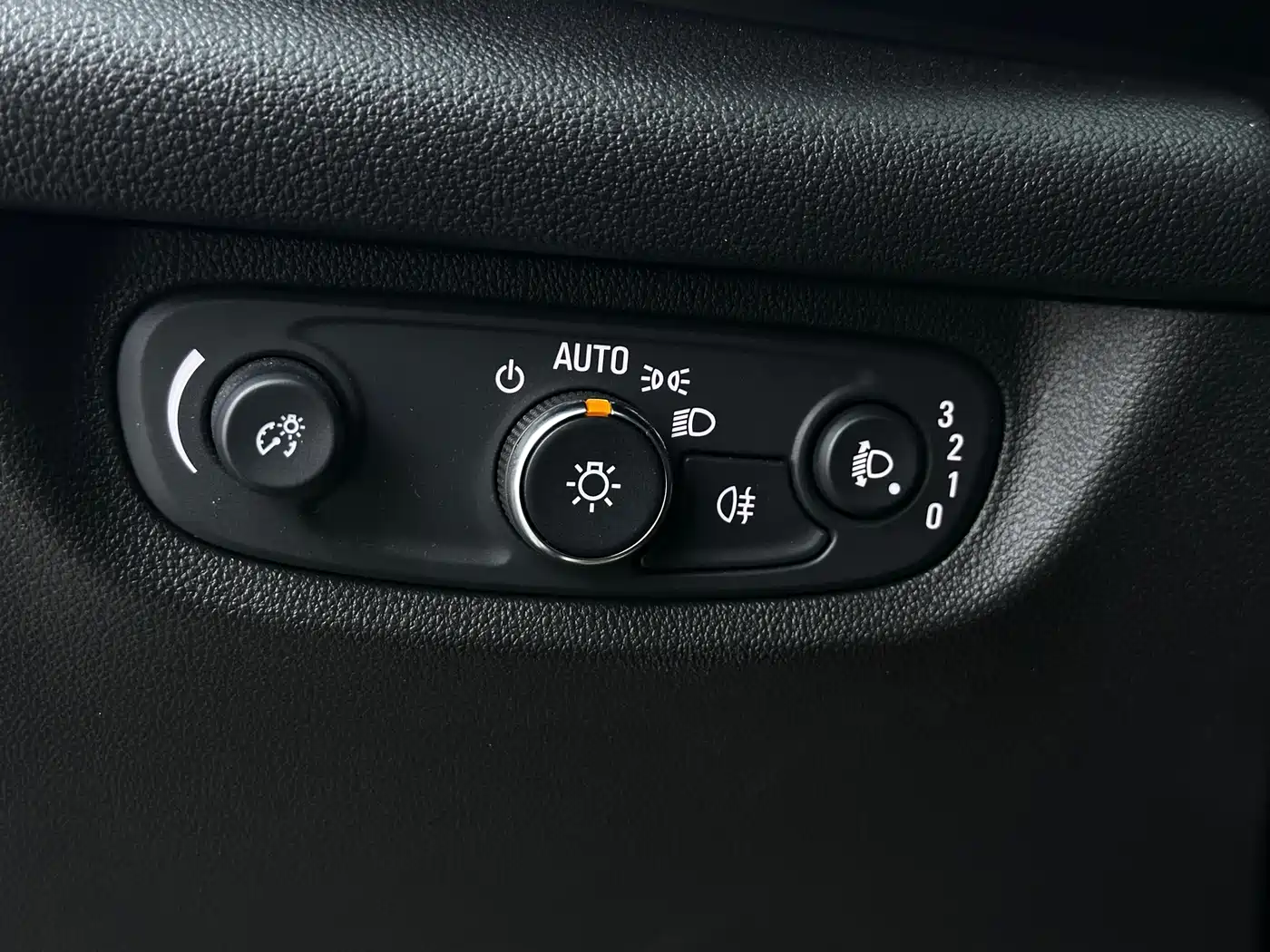 Buick Regal 2019 20T Elite China VI фото 13