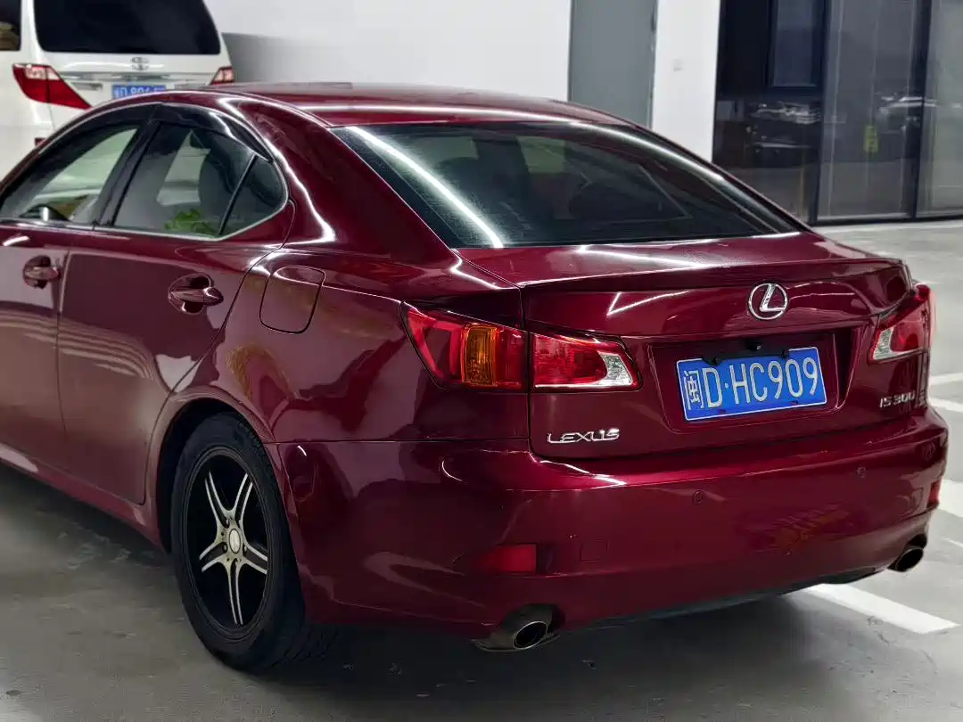 Lexus IS 2010 2009 300 Dynamic Edition