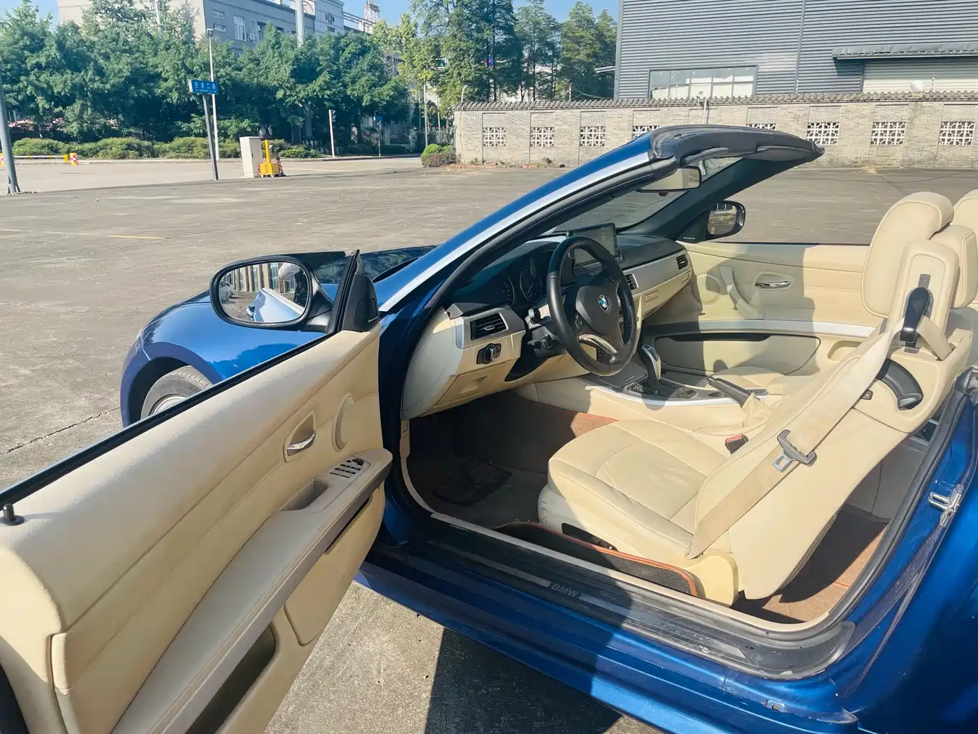 BMW 3 Series (Import) 2011 325i Convertible Coupe фото 13
