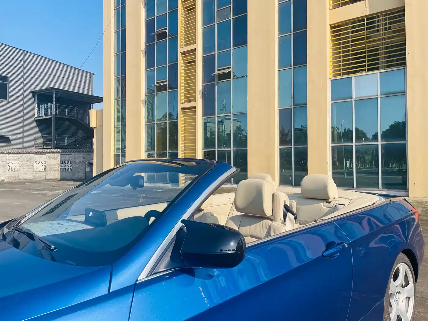 BMW 3 Series (Import) 2011 325i Convertible Coupe фото 11