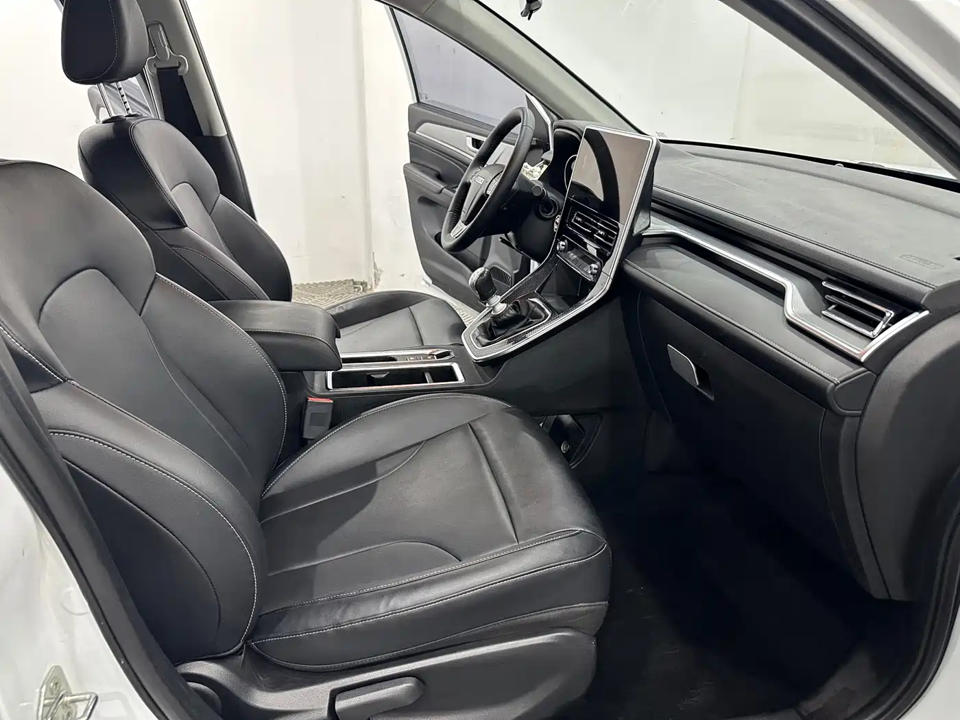 Haval M6 2023 2021 PLUS 1.5T Manual Luxury Smart Connect