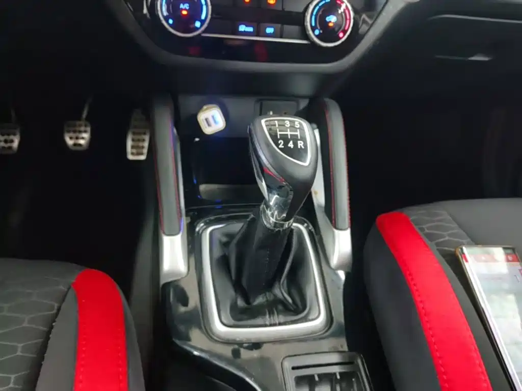 BAIC Senova X35 2016 2016 1.5L Manual Elite Edition