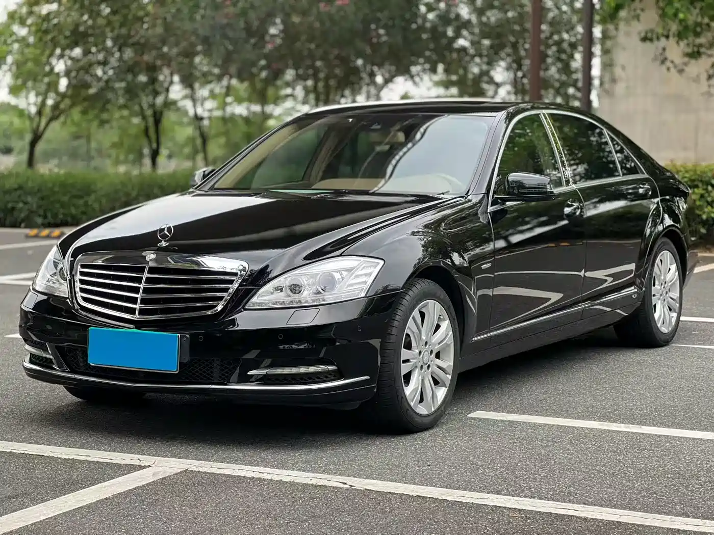 Фото 1 - Mercedes-Benz S-Class
