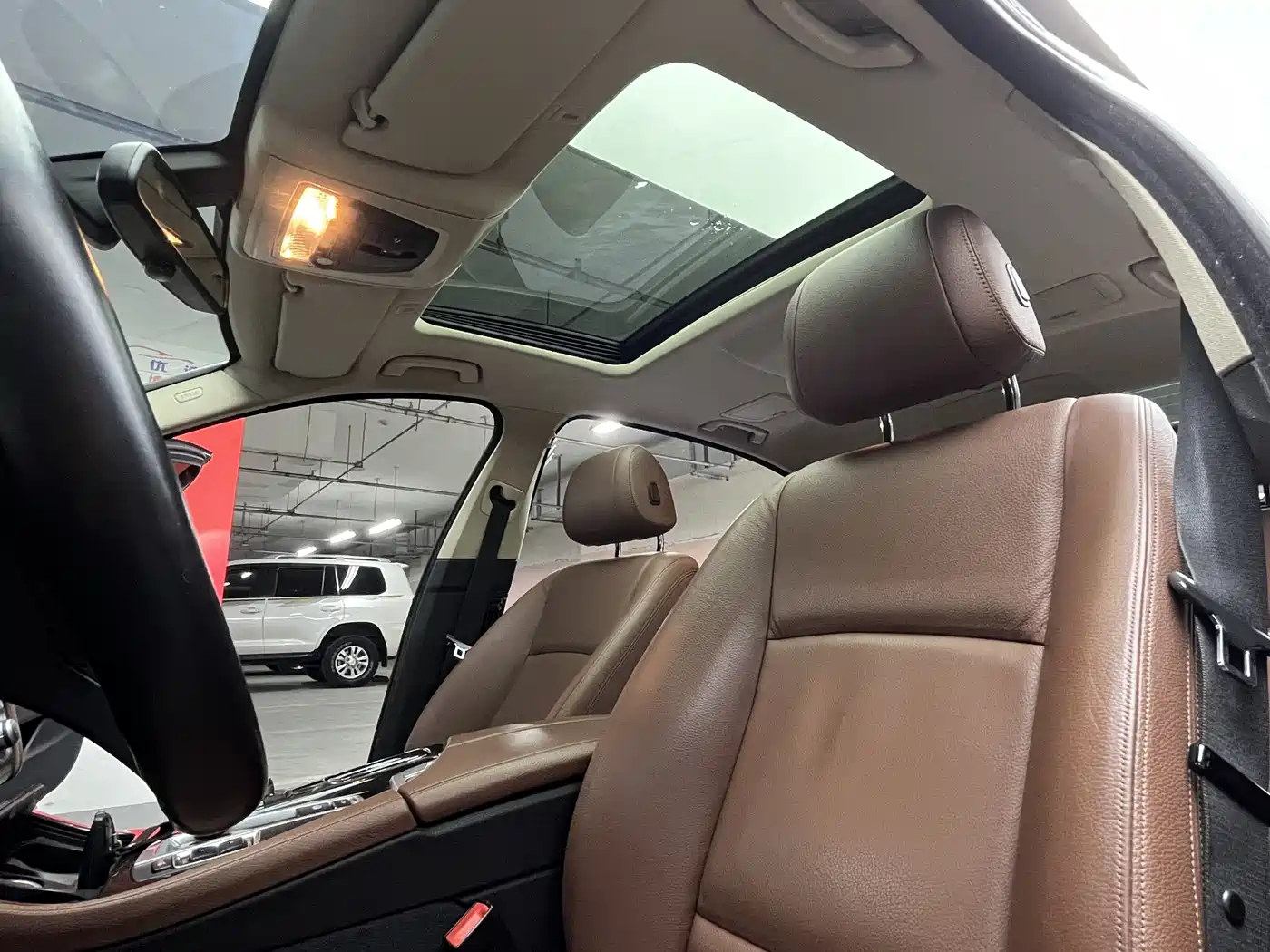 BMW 5 Series 2014 535Li Luxury Design Package фото 27