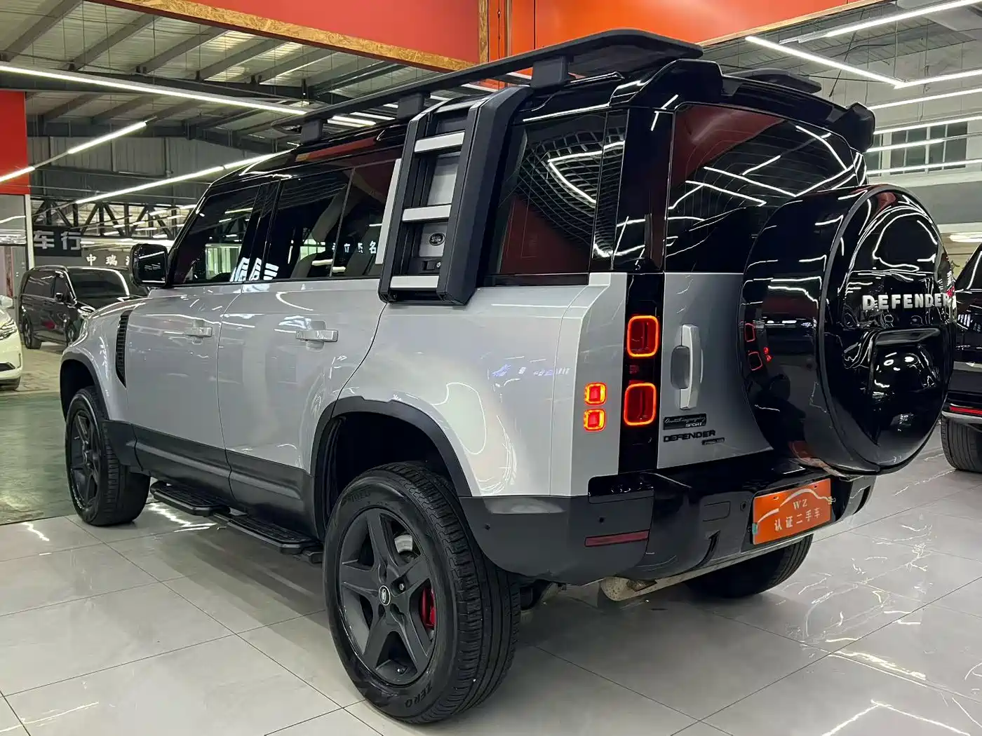 Land Rover Defender 2021 110 P400 X фото 7