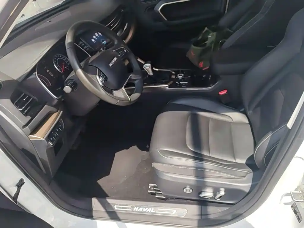 Photo 15 - Haval H6
