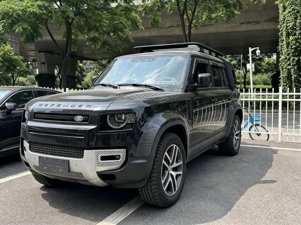 Land Rover Defender 2025 2025 110 3.0T P400 Dark Special Edition