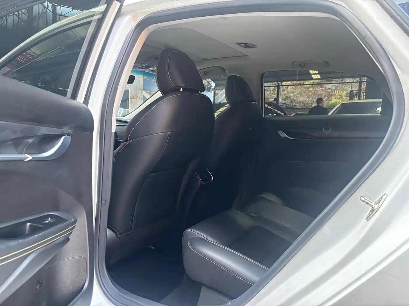 GEELY AUTOMOBILE BINRUI