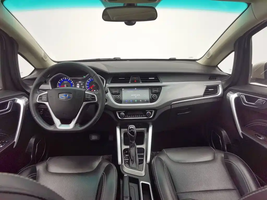 Photo 5 - Geely Vision X3