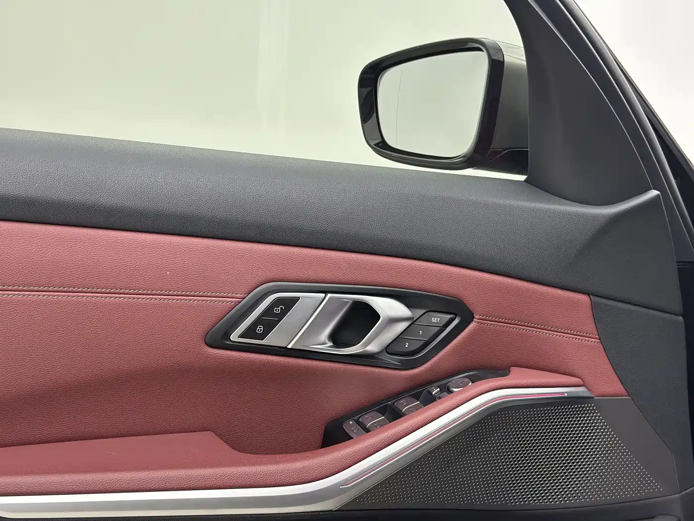 BMW i3 2022 eDrive 35 L фото 9