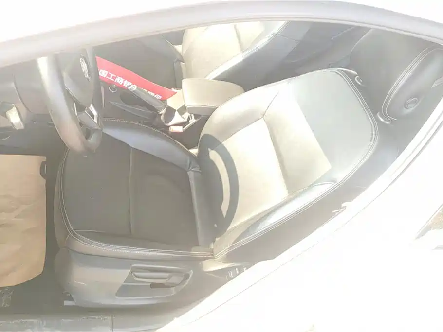 Škoda Octavia 2018 TSI230 DSG Comfort Edition фото 9