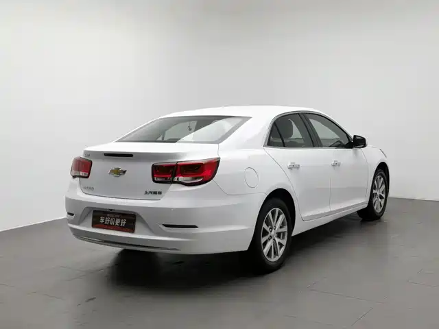 Chevrolet Malibu 2018 530T Automatic Luxury Edition — фото 2