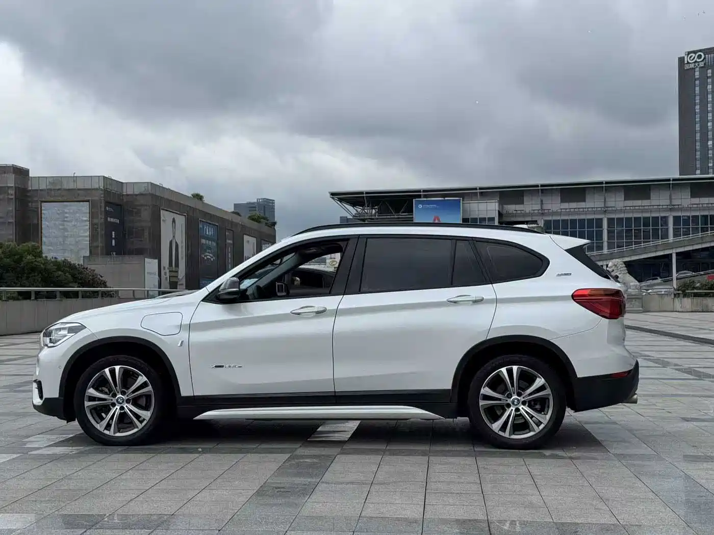 BMW X1 New Energy 2018 2018 xDrive25Le Luxury Model