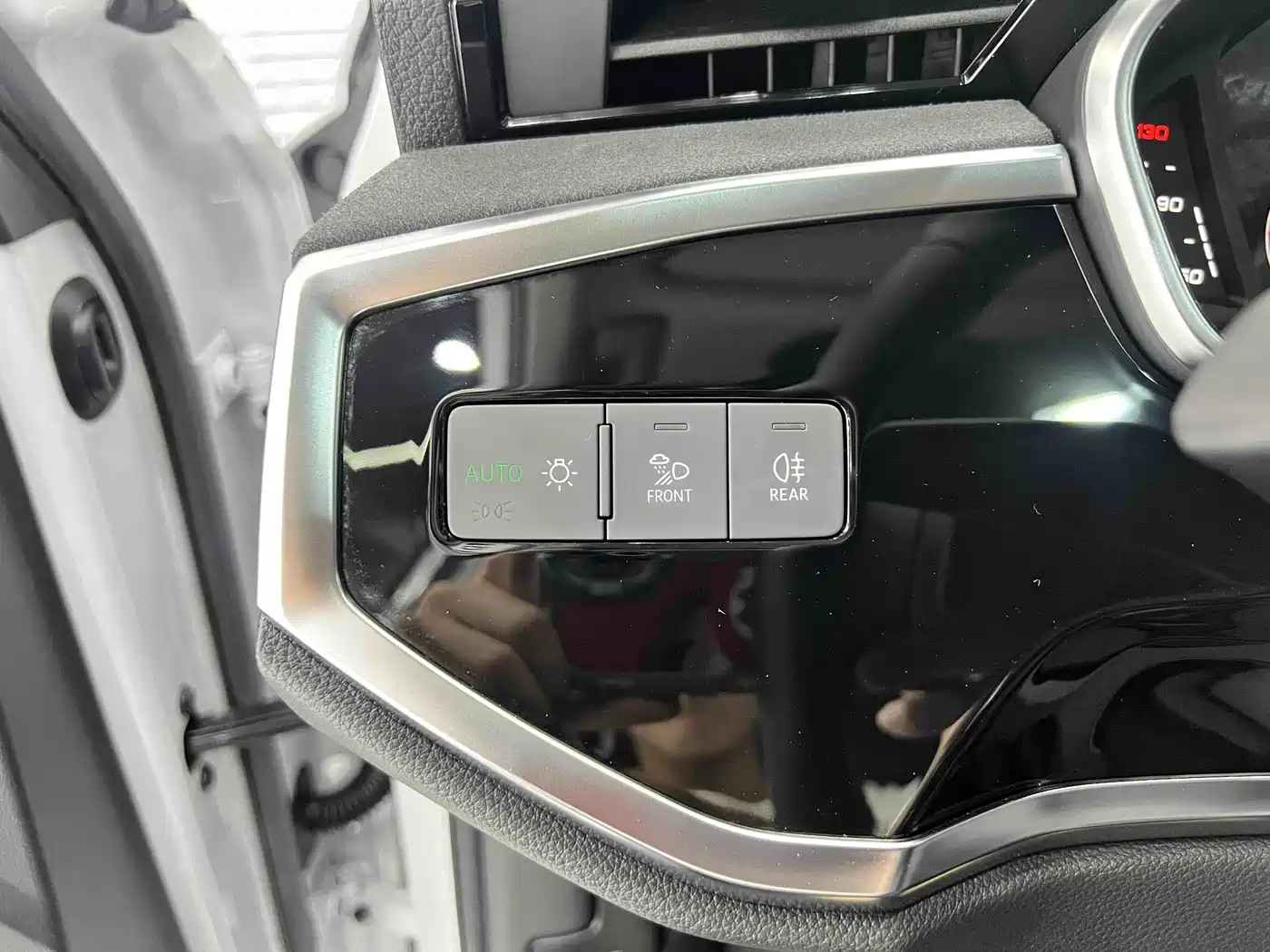 Audi Q3 2022 35 TFSI Fashion Dynamic фото 9