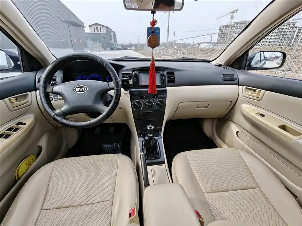 BYD F3 2012 Energy-saving Edition 1.5L Manual Standard фото 9