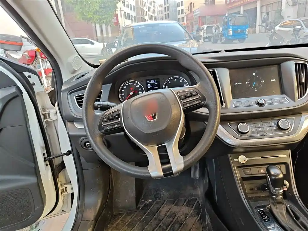 Roewe 360 2018 2018 PLUS 1.5L Automatic Exclusive Edition