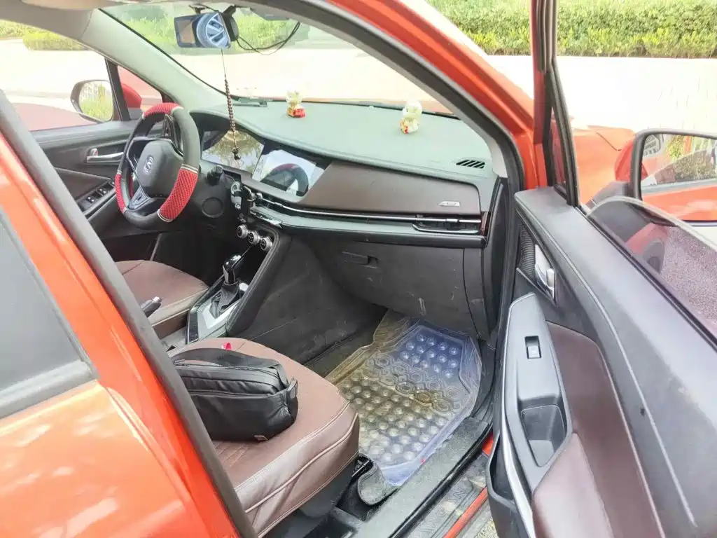Changan CS15 2019 2019 1.5L Automatic Flagship China V