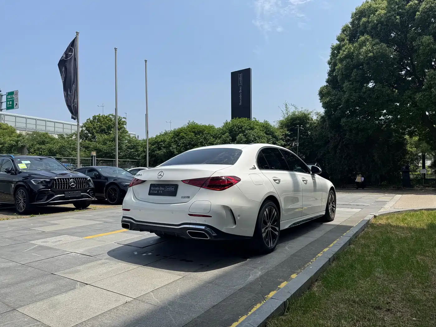 Mercedes-Benz C-Class New Energy 2023 Model Facelift II C 350 eL фото 17