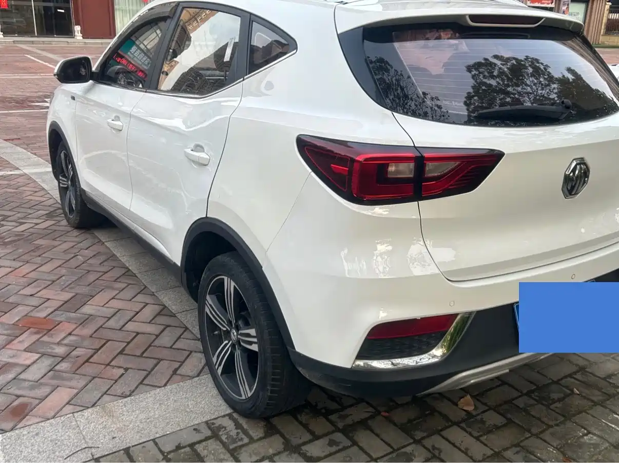 Фото 4 - MG ZS
