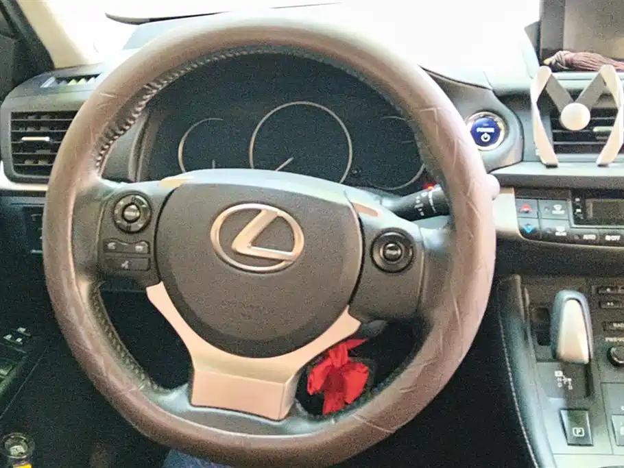 Lexus CT 2017 CT200h Comfort (Single Color, China V) фото 15