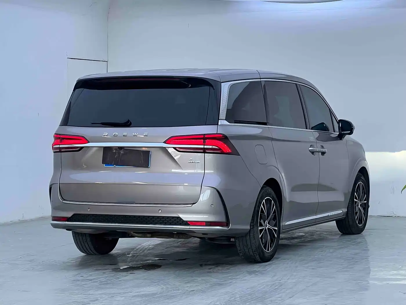 Roewe iMAX8 2023 2023 400TGI Cross Edition