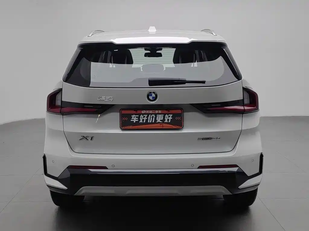 Фото 4 - BMW X1