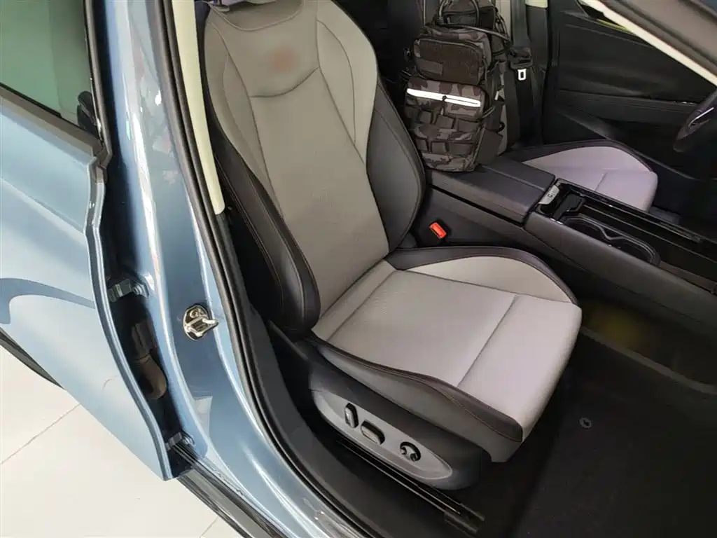 Volkswagen ID.7 VIZZION 2024 AIR фото 25
