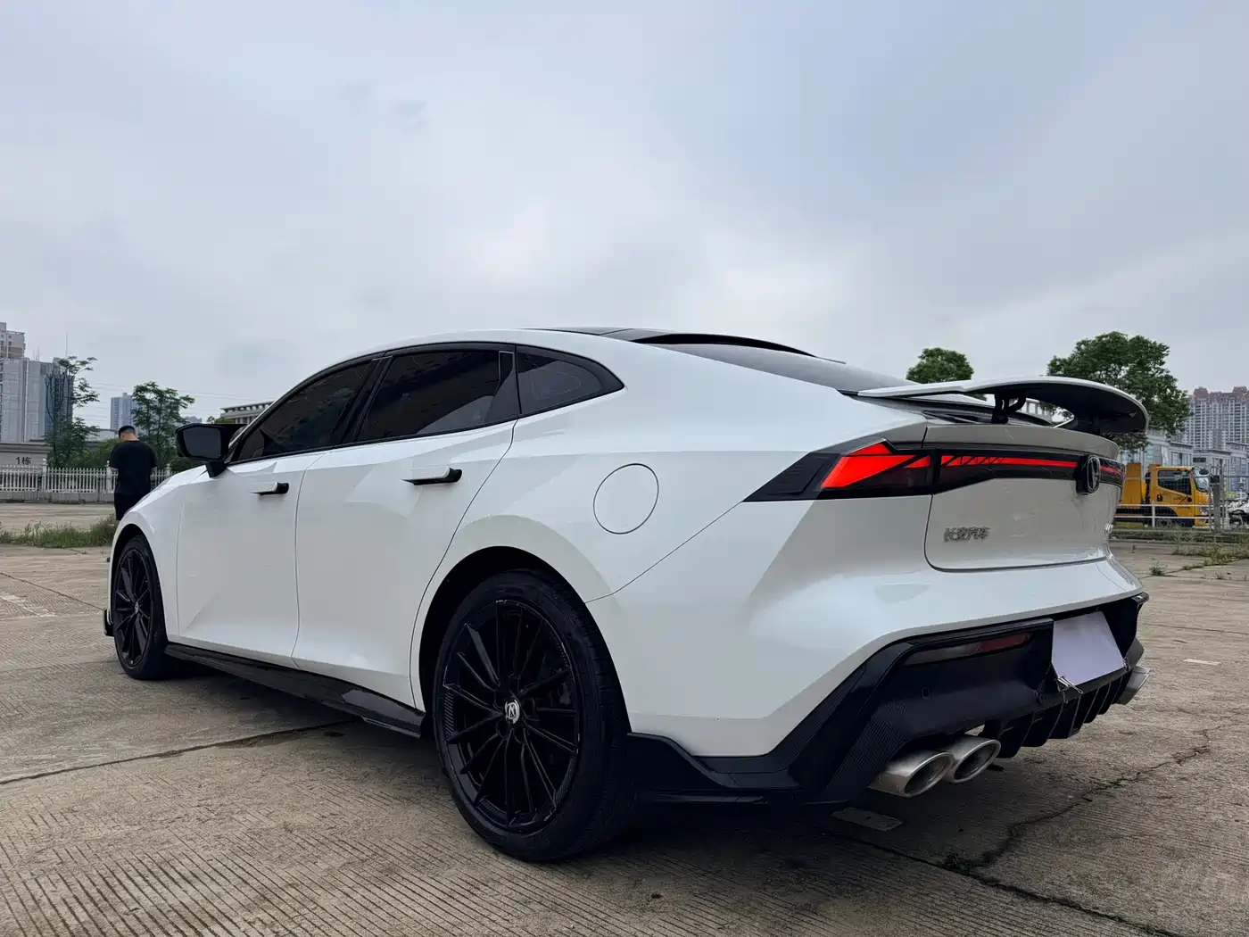 CHANGAN UNI-V