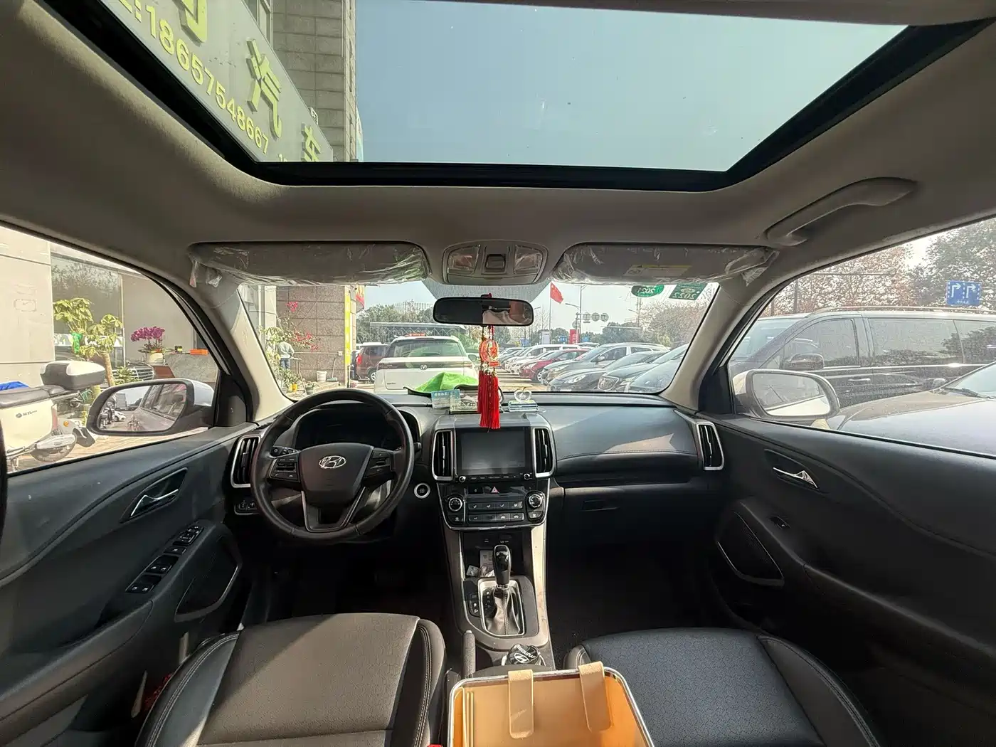 Hyundai Beijing Hyundai ix35 2019 2.0L Automatic 2WD Zhiyong·Smooth Enjoy China VI фото 5