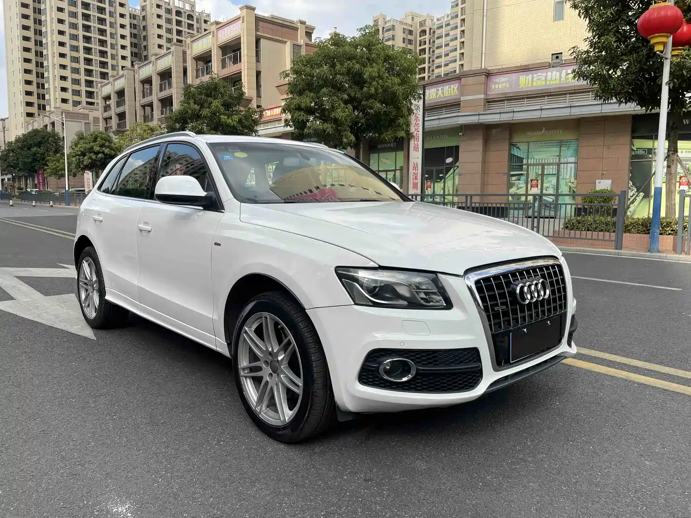 Audi Q5 (Import) 2010 3.2FSI Sport фото 3