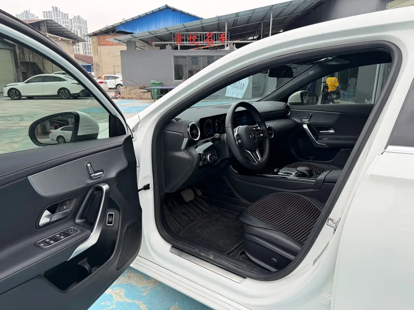 Mercedes-Benz A-Class 2019 A 200 L Sport Sedan фото 9