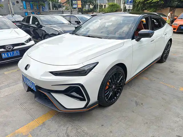 Changan UNI-V 2.0T, Драйв, 3-е поколение