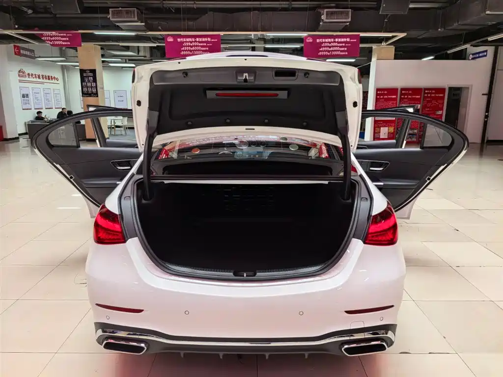 Mercedes-Benz C-Class 2025 Facelift C 260 L Sport Edition фото 18
