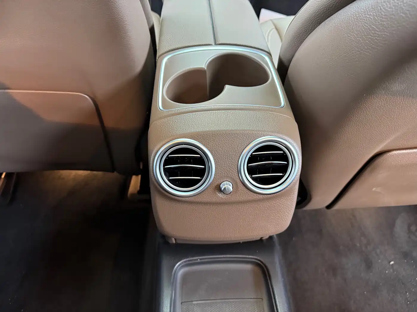 Mercedes-Benz E-Class 2020 E 300 L Fashion фото 12