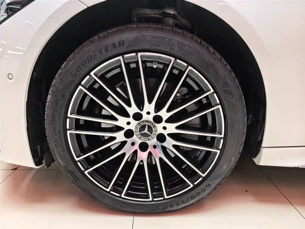 Mercedes-Benz C-Class 2025 Facelift C 260 L Sport Edition фото 21