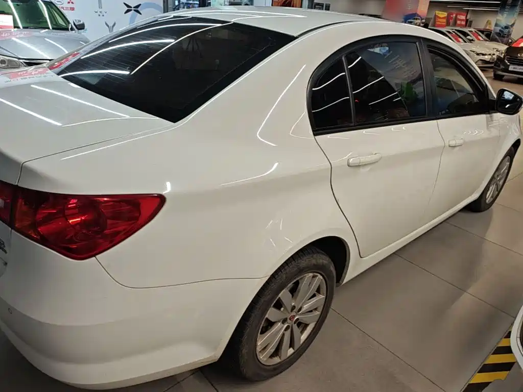Roewe 350 2015 2014 1.5L Automatic Joy Edition
