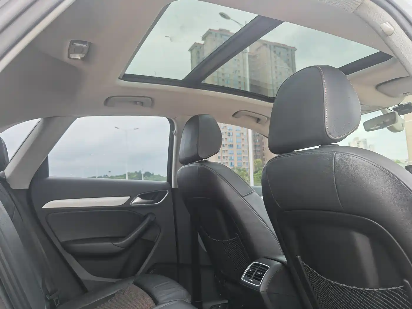 Audi Q3 2016 30 TFSI Fashion фото 15
