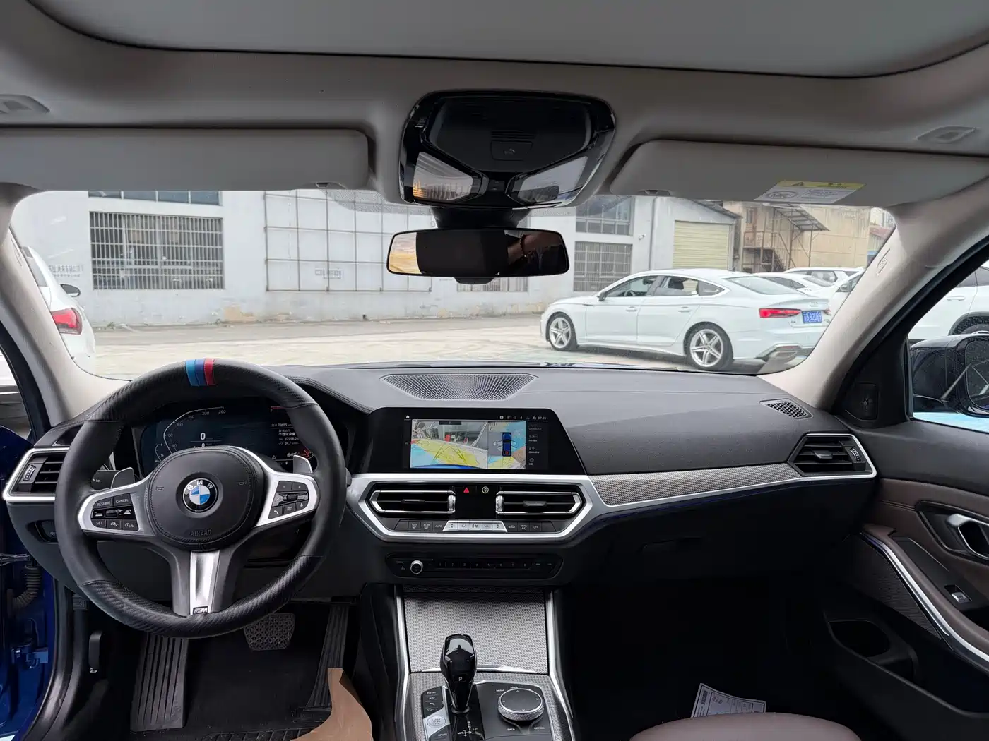 BMW 3 Series 2020 330Li xDrive M Sport Black Night Edition фото 11