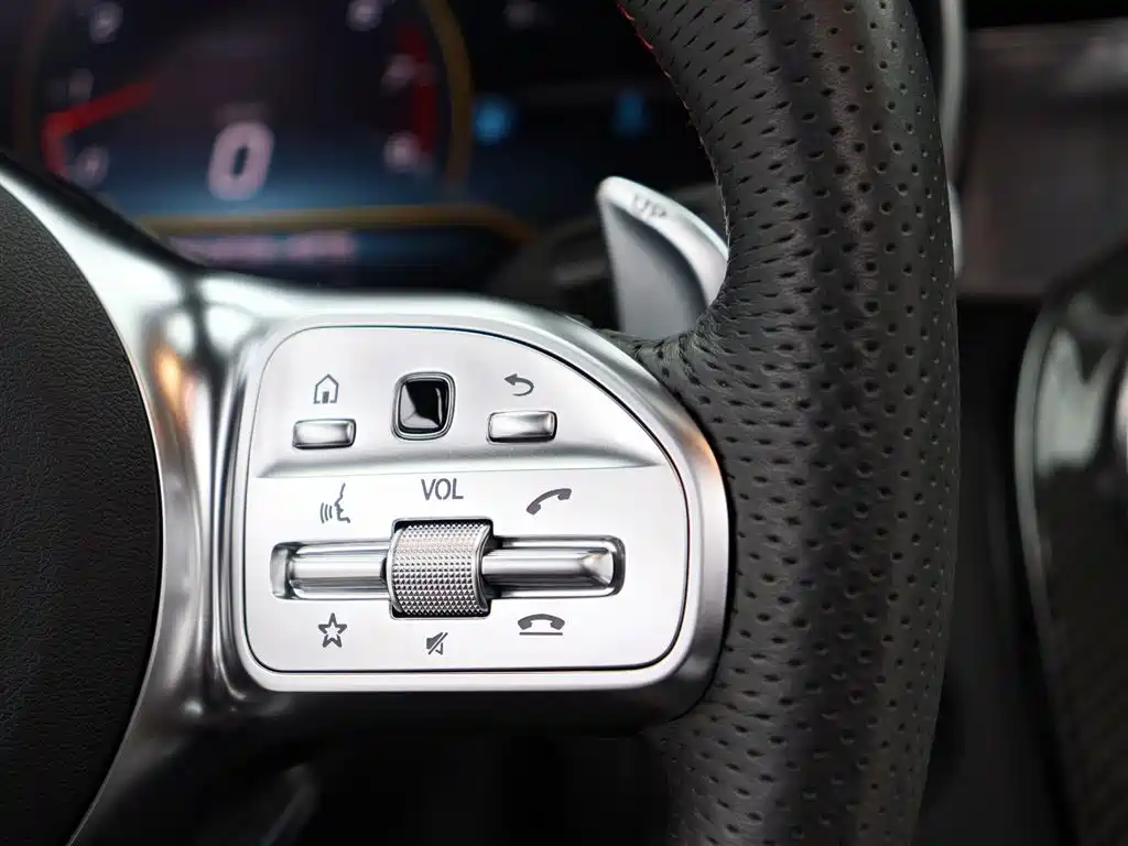 Mercedes-Benz C-Class AMG 2019 AMG C 43 4MATIC Estate Special Edition фото 16