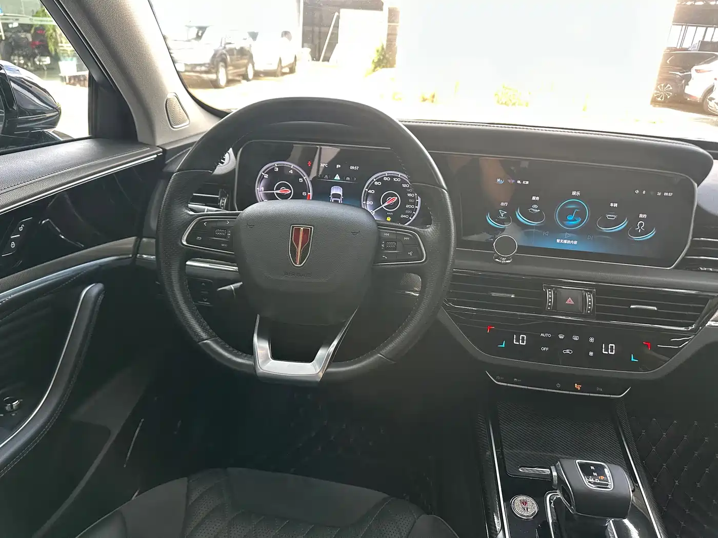 Hongqi HS5 2022 2.0T Smart Connect Premium Edition фото 10