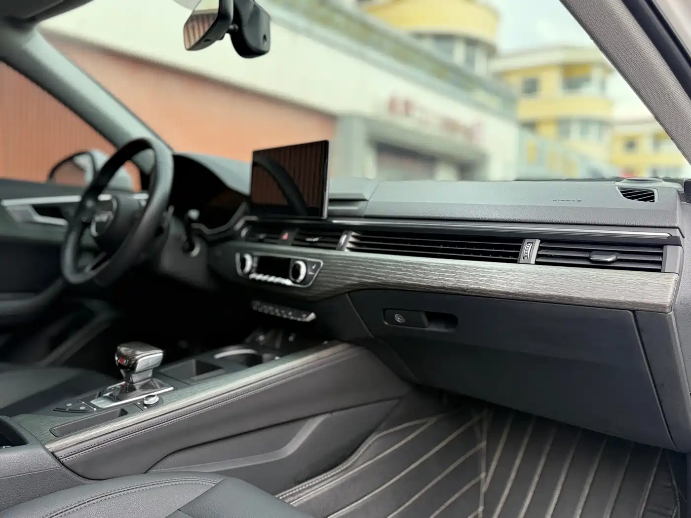Audi A4L 2022 40 TFSI Luxury Elegance фото 10