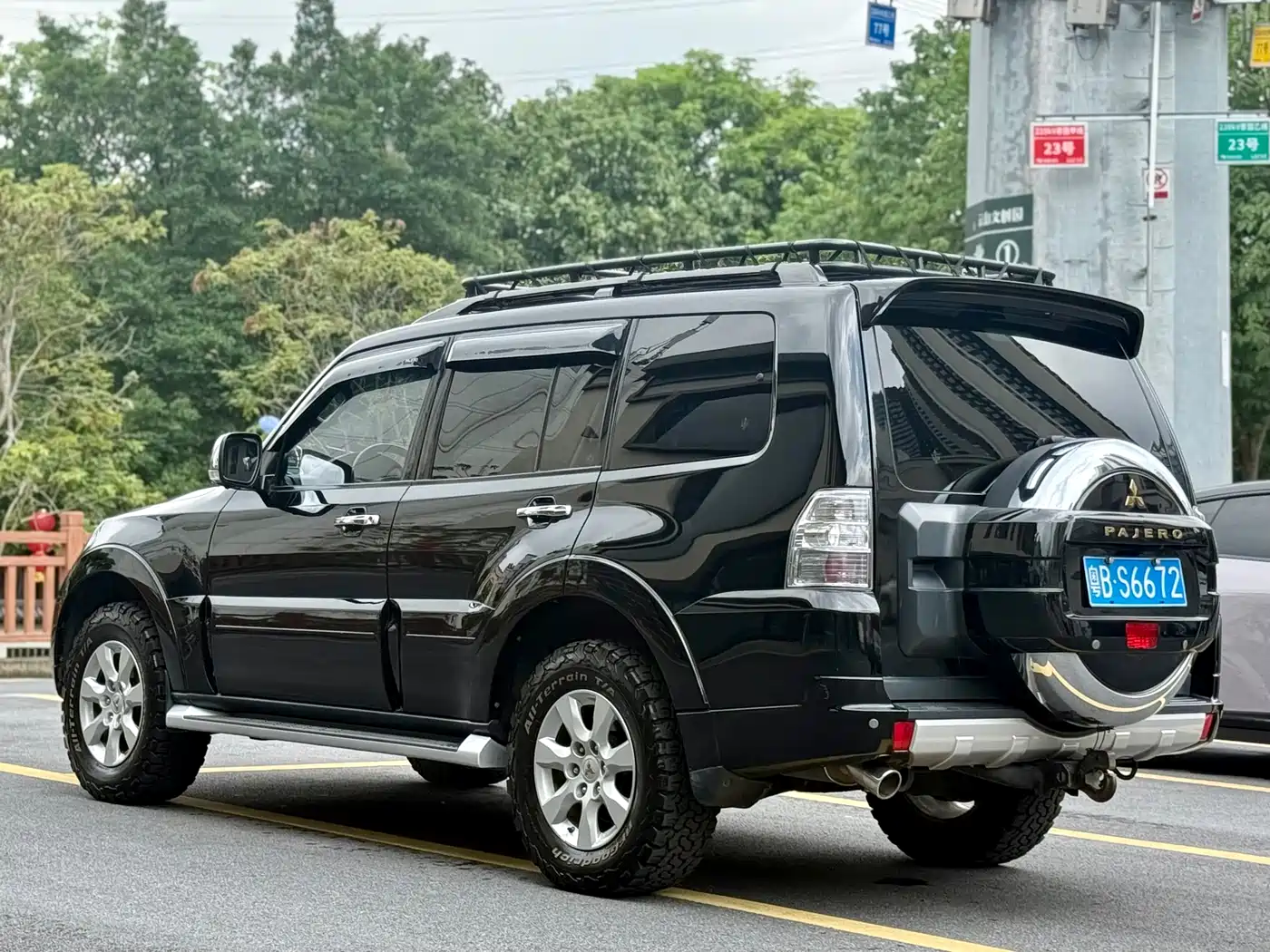 Mitsubishi Pajero (Import) 2012 3.0L Elite Plus Edition фото 8