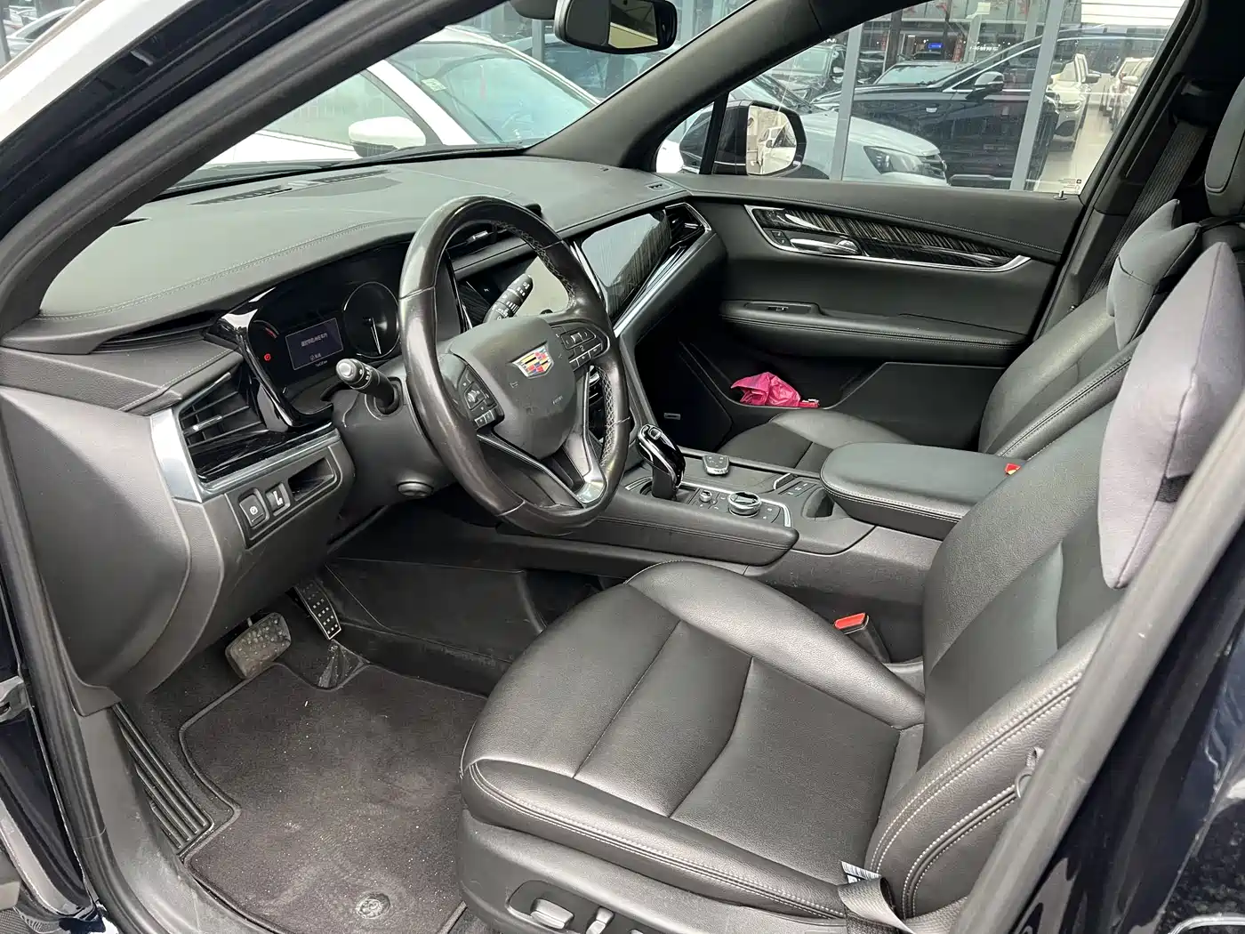 Cadillac XT6 2021 2.0T 6-Seater 2WD Luxury Edition фото 15