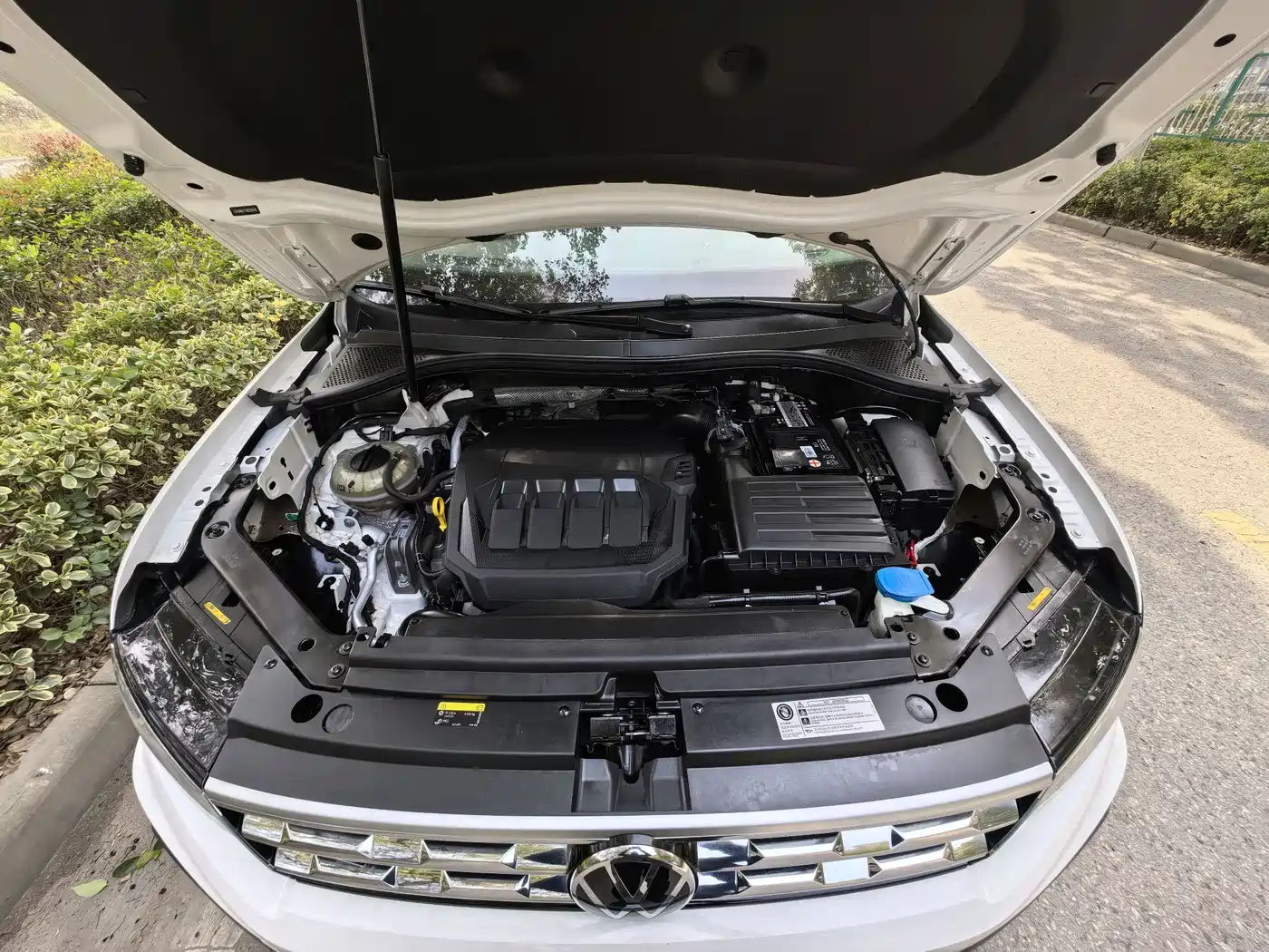 Volkswagen Tiguan L 2021 330TSI Automatic 2WD R-Line Premium фото 31