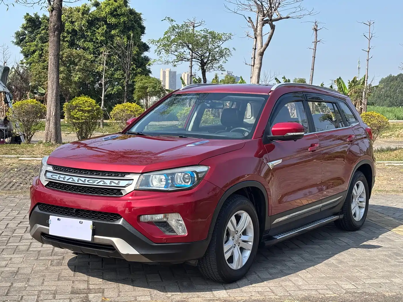 CHANGAN CS75